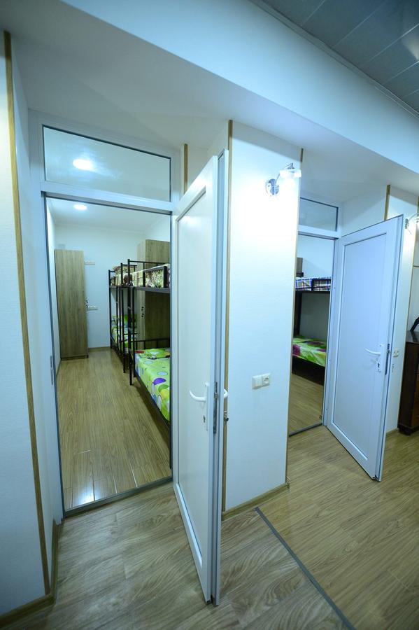 Hostel 17 Only For Men Tbilisi Exterior photo